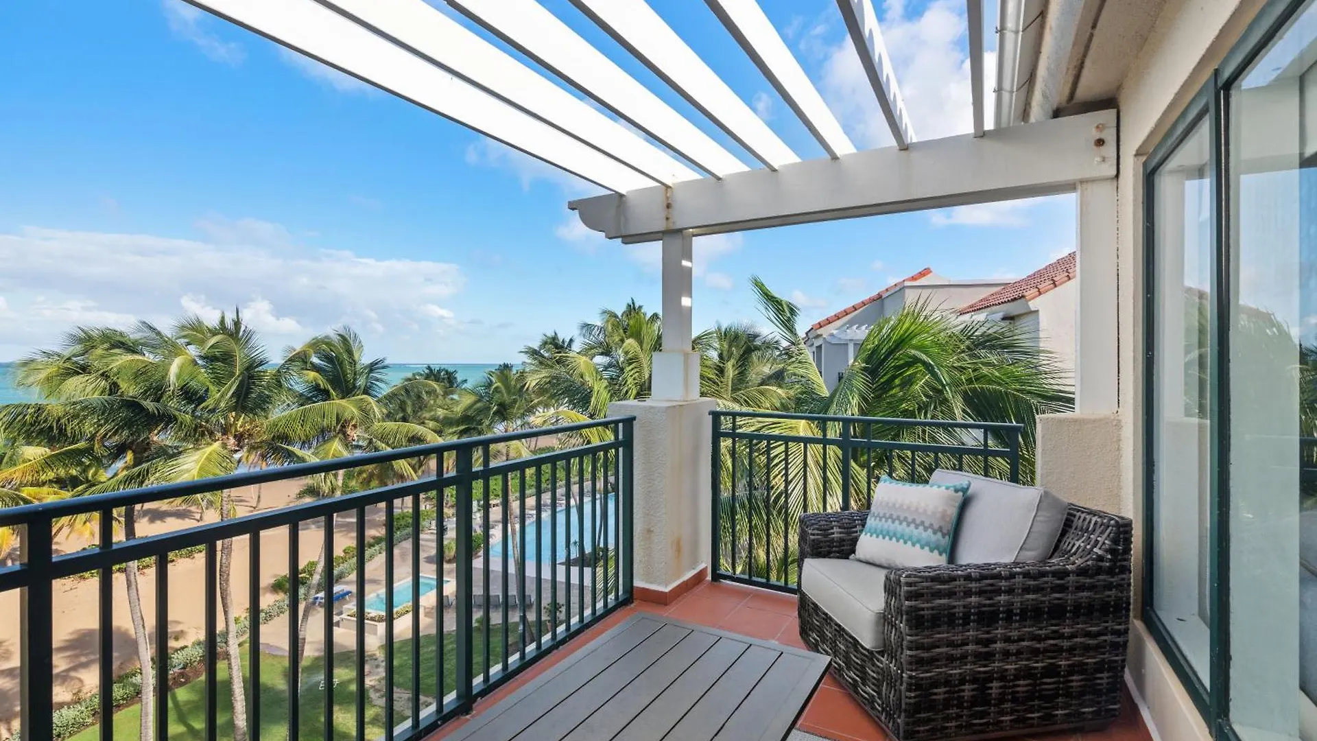 Ocean Front Luxury Property Near San Juan ريو غراندي 0*,  بورتوريكو