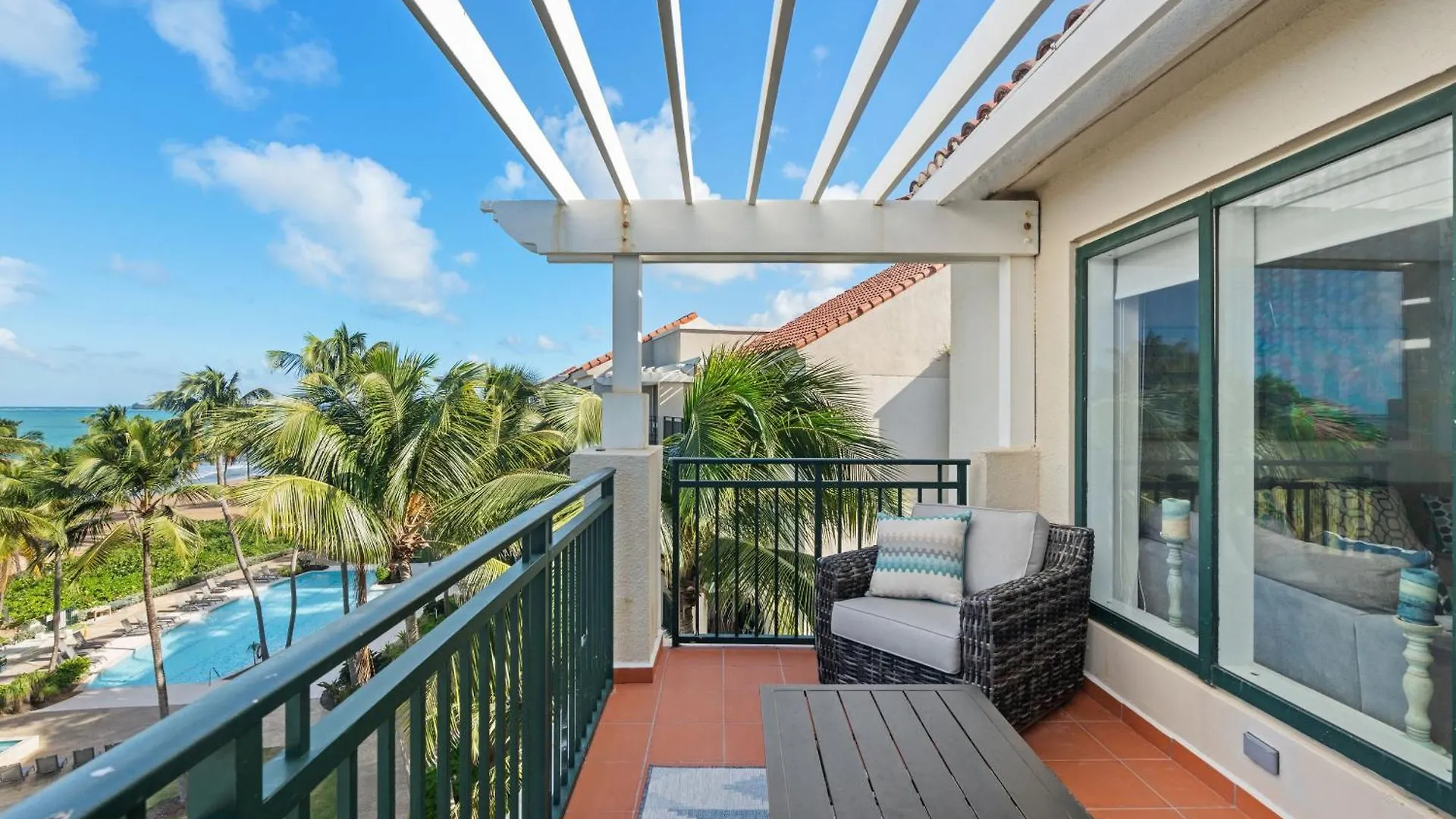 Ocean Front Luxury Property Near San Juan ريو غراندي فيلة