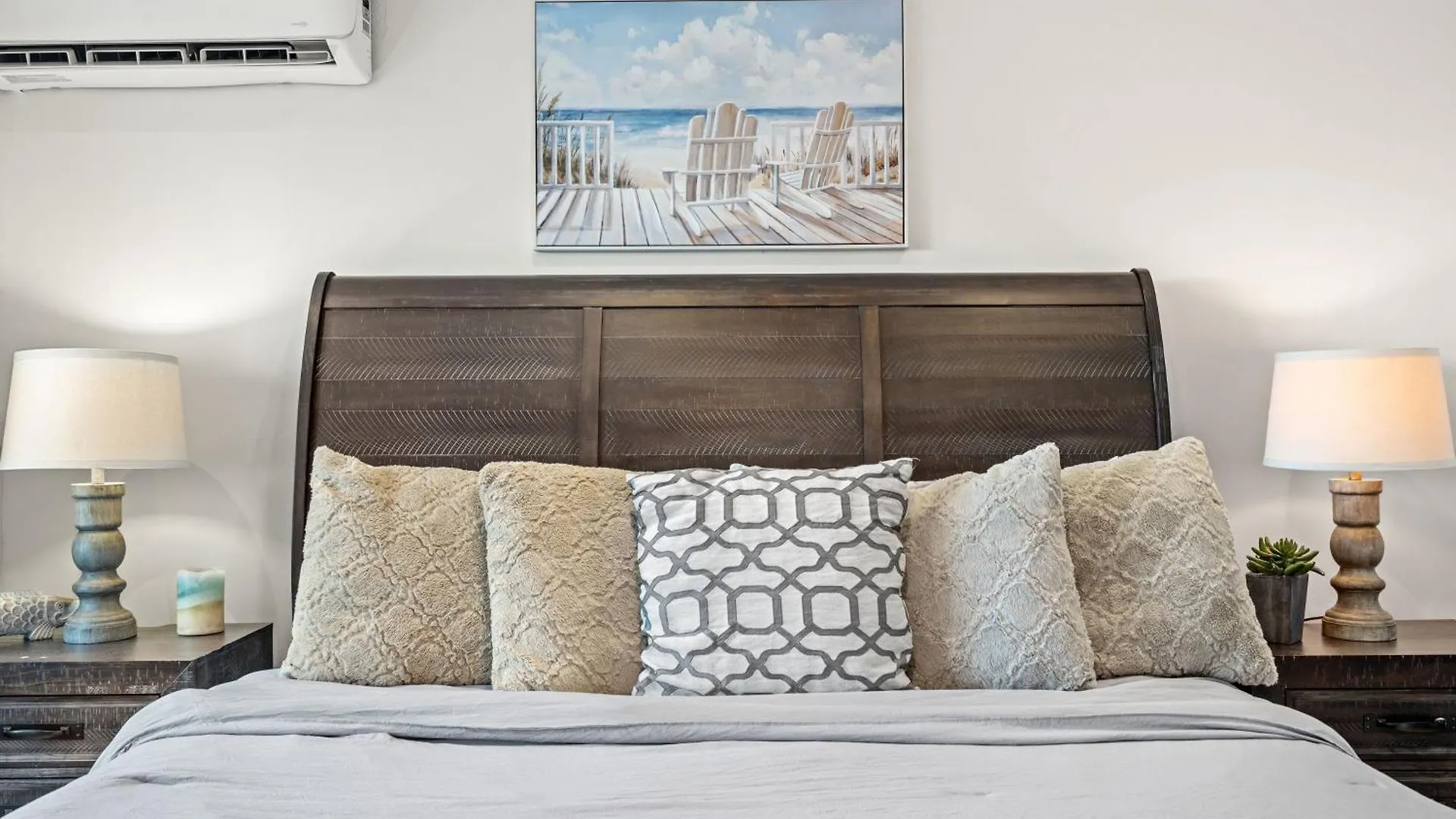 Ocean Front Luxury Property Near San Juan Río Grande Villa